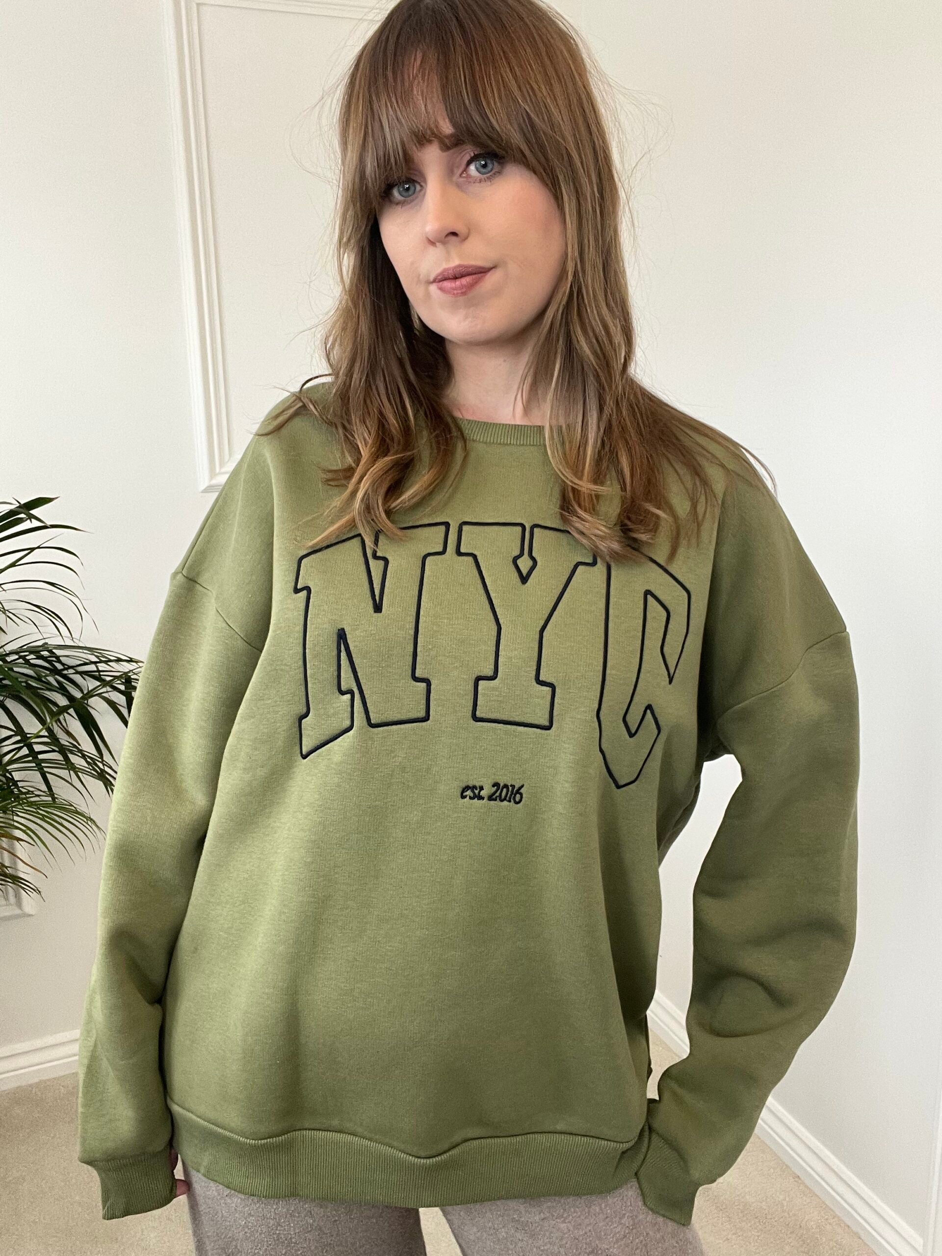 Khaki NYC Sweatshirt image 3