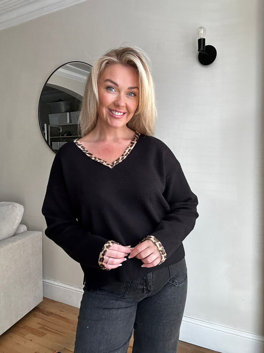 Black V Neck Knit image 0
